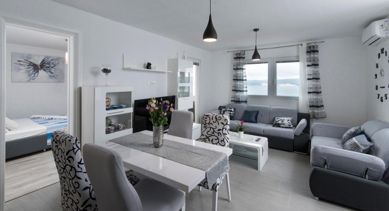 Apartments Mikas Stanici Luaran gambar