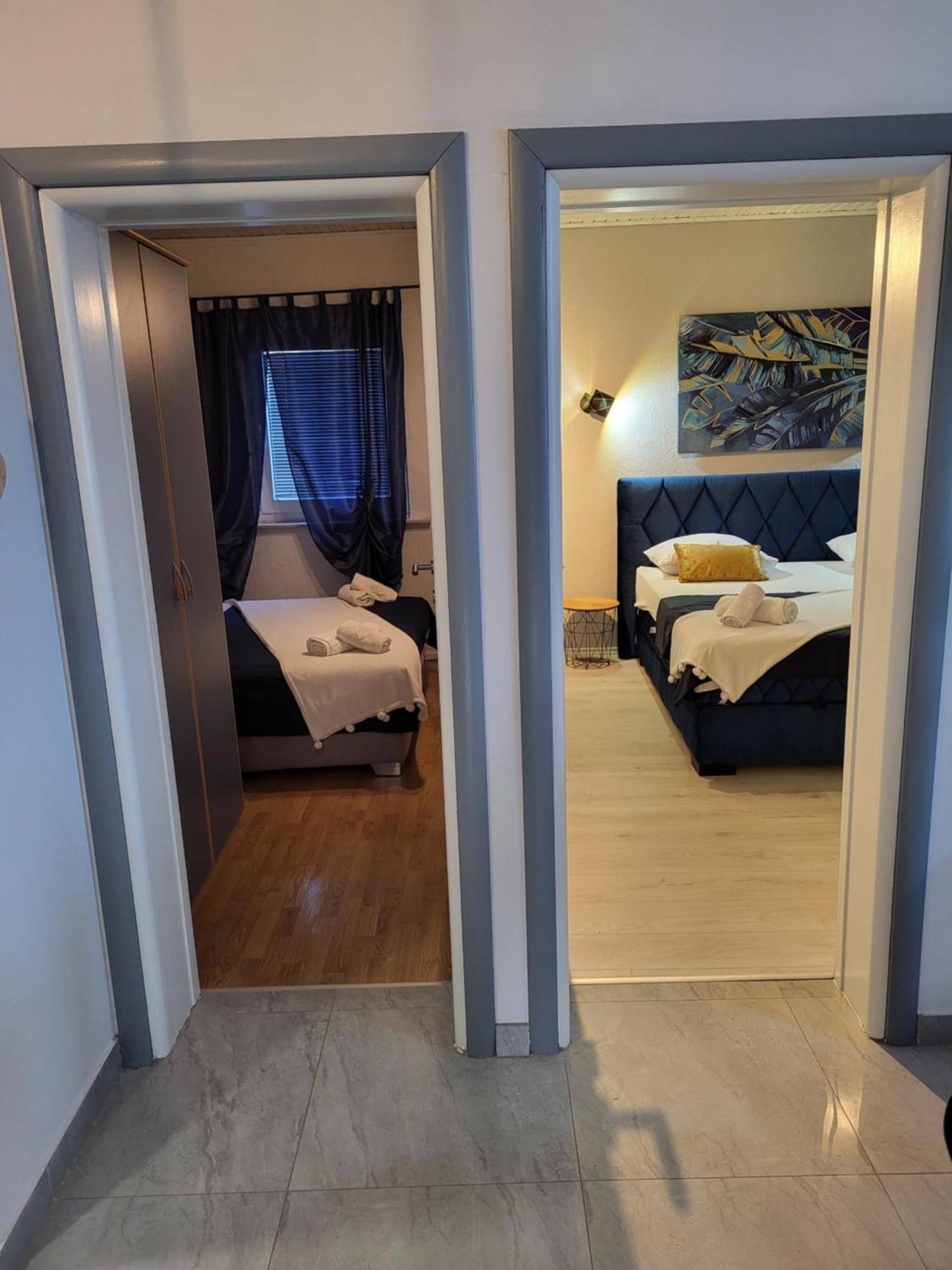 Apartments Mikas Stanici Luaran gambar
